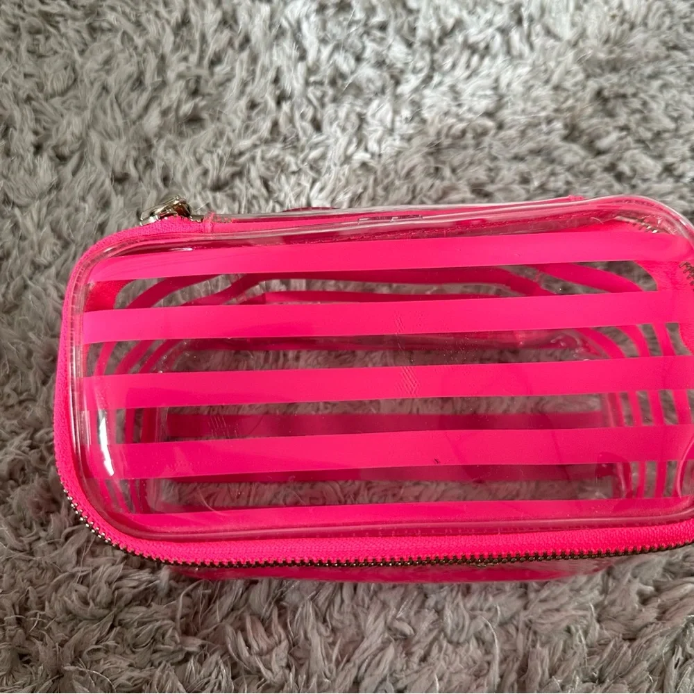 Victoria’s Secret travel pouch / beauty organizer